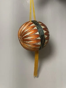 Japanisch bestickter Fadenball Temari handgefertigtes hängendes Ornament Heimdeko - Bild 1 von 3