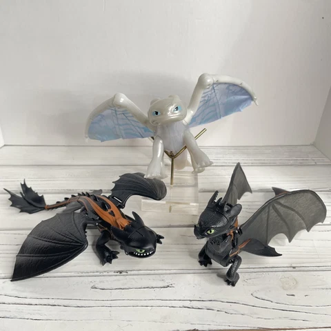 How to Train Your Dragon Lot Light Night Fury Toothless Lights Sound DreamWorks Cover