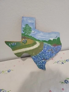 Texas Vtg Handpainted Spring In Texas Bluebonnets Wood Wall Decor unsigned - Imagen 1 de 7