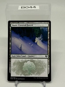 MTG Kaldheim Snow-Covered Forest 284/285 Magic the Gathering - Picture 1 of 2
