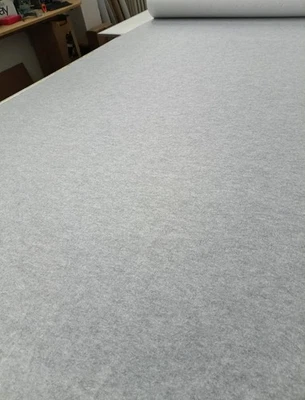 KFZ-Filz Hellgrau 2mm selbstklebend 145cm – Meterware für Van, Camper, topfilz - Bild 1 von 4