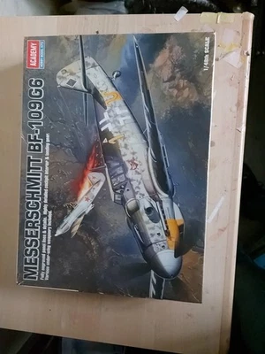 1/48 Academy Messerschmitt  BF-109G6 Hartmann - Immagine 1 di 4