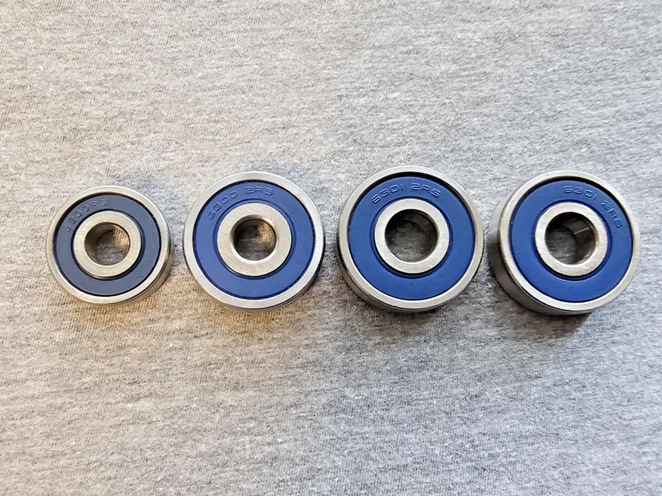 Rodamientos de rueda delanteros y traseros Suzuki 80 K15 1965-1968 Foto 1 de 1