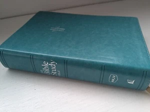 NKJV The Bible Study Bible - Sam O'Neal Leathersoft Turquoise  - Picture 1 of 14