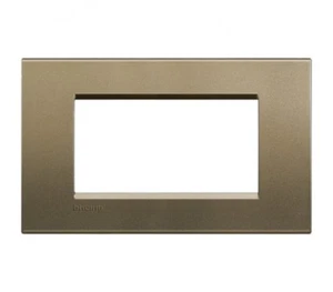 BTICINO LIVINGLIGHT PLACCA 4 MODULI QUADRATO LNA4804SQ SQUARE - Imagen 1 de 1
