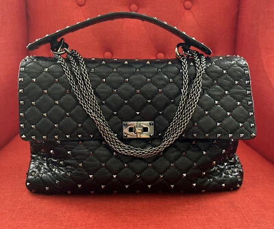 Bolso de Mano Bandolera de Cuero VALENTINO Garavani Grande Rock Stud Negro Foto 1 de 4