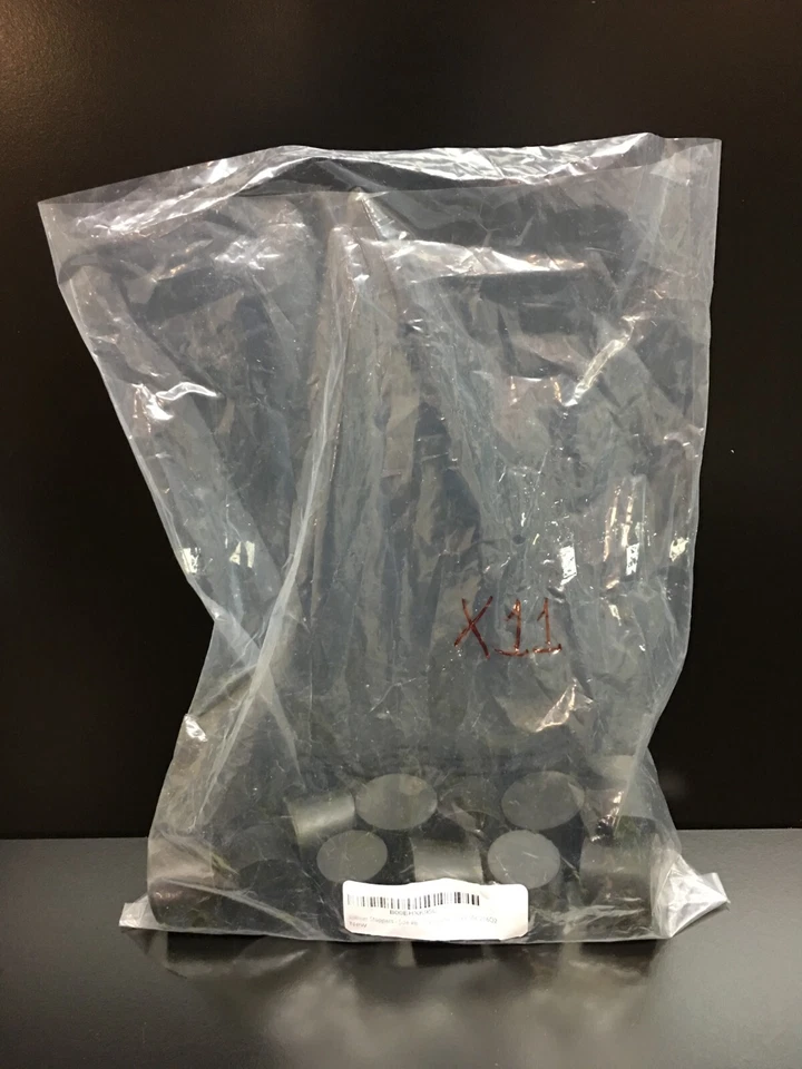 Karter Scientific Cat No 216Q2 Rubber Stoppers Size #6 Lot 11 PCS - Image 1 of 4