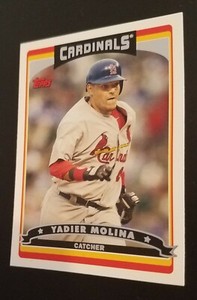  2006 Topps Yadier Molina #24 (2005 Stats) Super Sharp, 10+ Items Ship FREE!