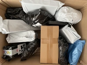 Retouren - Secret Packs - Mystery Packs - Überraschungen  - Bild 1 von 3