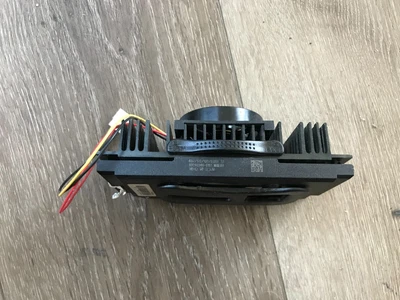 Intel SL3JM Pentium III 600MHz  Processor with Fans and Heatsink Slot 1 CPU - Image 1 of 4