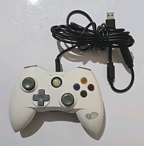 Mad Catz Xbox 360 kabelgebundener Controller - weiß/grau getestet & funktionsfähig (schneller kostenloser Versand) - Bild 1 von 2