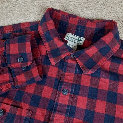LL BEAN Mens Large TALL Red Plaid Light Flannel Dual Front Pocket Shirt 285278 - Image 1 of 4