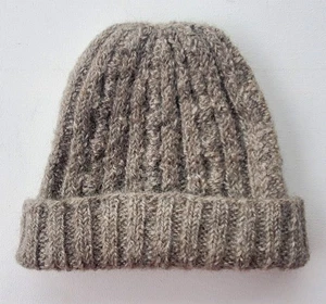 Handgestrickte Wolle Winter Beanie Mütze Haferflocken - NEU - Bild 1 von 2