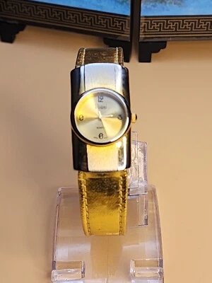 Reloj VIVIANI Tono Dorado De Colección Con Correa De Cuero Dorado Batería Nueva ¡ENVÍO GRATUITO DE $!! Foto 1 de 4