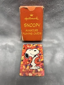 1965 Peanuts Hallmark Snoopy Miniature Playing Cards 52 Plus 2 Jokers in Box - Picture 1 of 2