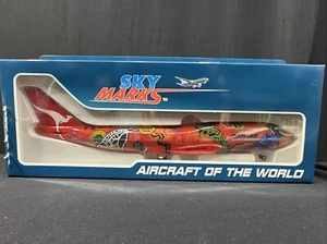 B747-400 Qantas Wunala Dreaming 1:200 Scale Model Diecast Airplane - Picture 1 of 18