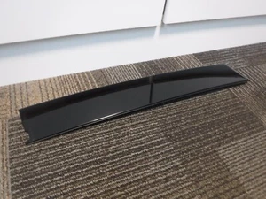 GENUINE HONDA LEFT FRONT DOOR CENTER PILLAR GARNISH (PN 72470-SHJX-A010-M1) - Picture 1 of 6