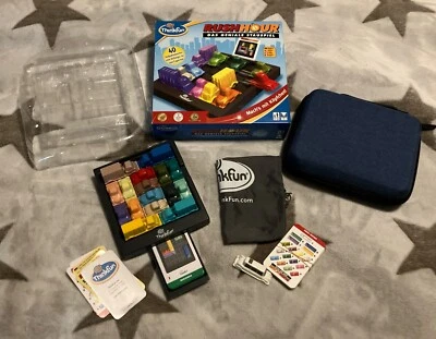 #205# ThinkFun Rush Hour 76301 Spiel Zusatzkarten 3 76452 Aufbewahrungsbox - Bild 1 von 4