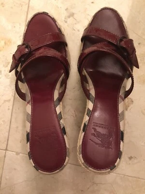 AUTÉNTICA SANDALIA BURBERRY NOVA TACONES A CUADROS MULES 37 Foto 1 de 4