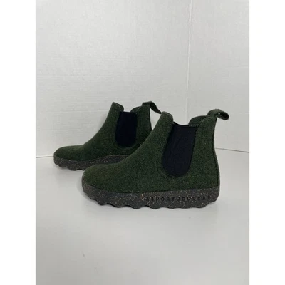 Asportuguesas Caia Chelsea Boots Green Size 38 Small FLAW please see photos - Image 1 of 4