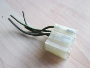 Conector eléctrico Kenworth con cableado para interruptor de encendido/apagado de freno de motor #M160PX - Imagen 1 de 6