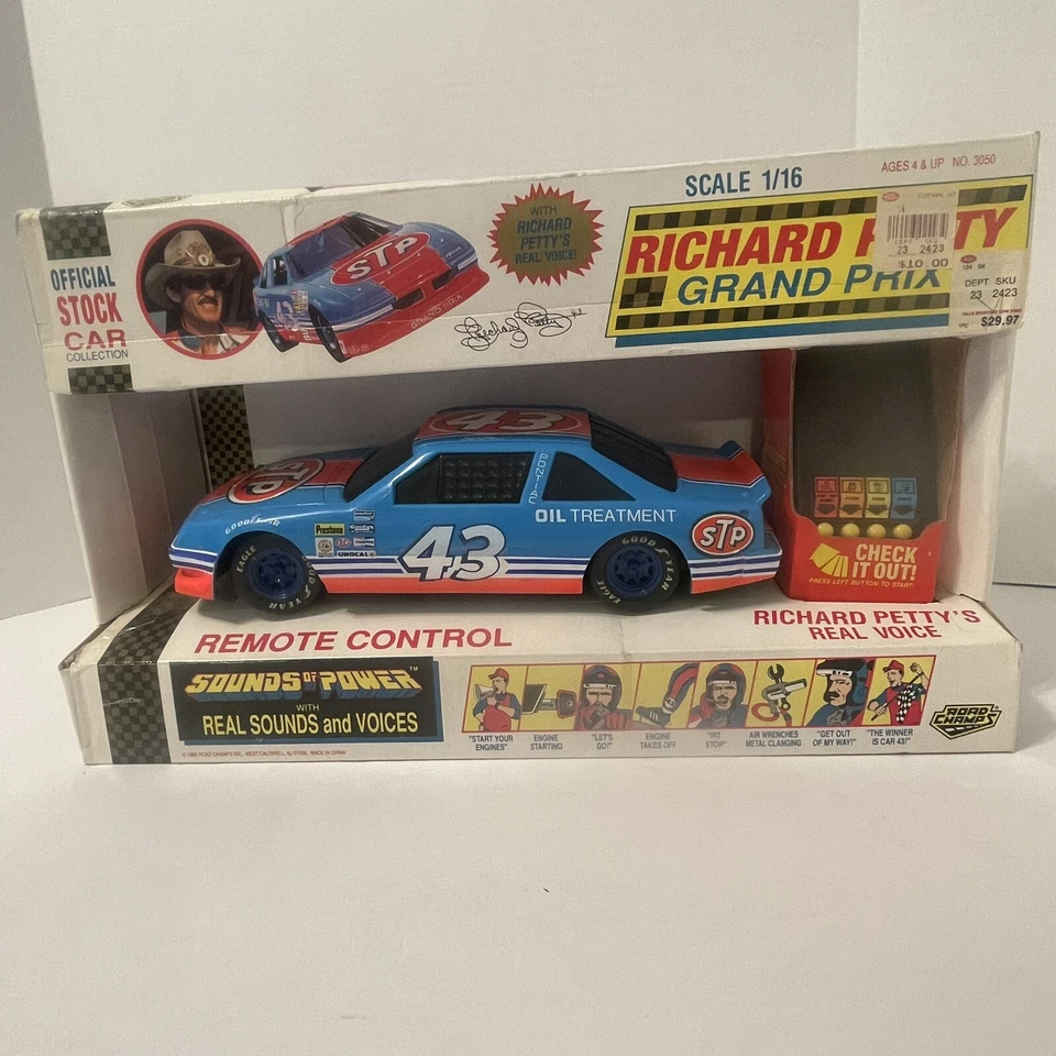 De colección 1992 Richard Petty Talking Electronic Grande 1:16 STP NASCAR #43 CAJA ORIGINAL Foto 1 de 4