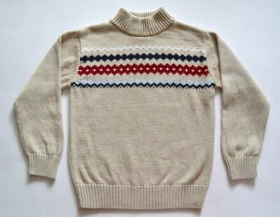 SUÉTER JERSEY GYMBOREE BOYS TALLA M (7-8) BEIGE CON DETALLES ROJOS, NEGROS, BLANCOS  Foto 1 de 3