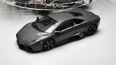1:18 AUTOART - Lamborghini Reventon - 74591 - Immagine 1 di 4