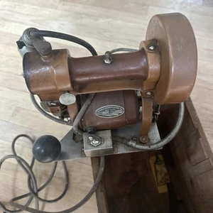 Antique International Cutawl Scroll Saw with Box and Paperwork, Model K8 Works!! - Picture 1 of 16