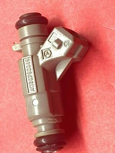 Fuel Injector Bosch 0280155744 for Mercedes-Benz ML320 ML430 SL500 155-0393 - Picture 1 of 5