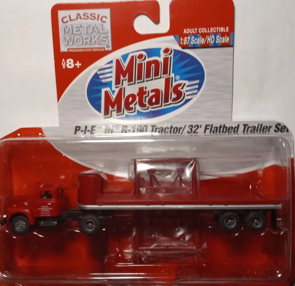 CMW Mini Metals #31123 1954 IH R-190 Tractor/32' Flatbed Trailer Set P-I-E 1/87 - Image 1 of 1