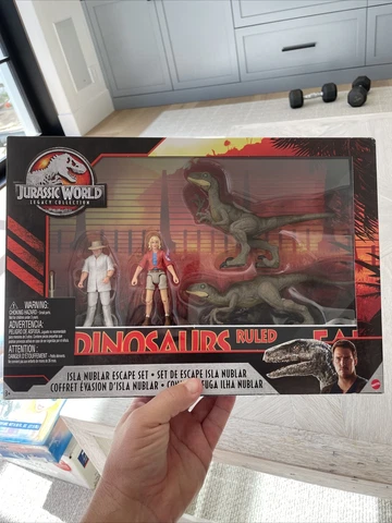 Jurassic World Legacy Collection Isla Nublar Escape Set, Figures Lot Dr Sattler Cover