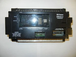 GE Fanuc: IC692MAA541C Serie 90-20, Base, 120VAC, USATO - Foto 1 di 1