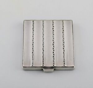 Georg Jensen Art Deco powder box in sterling silver with interior mirror.