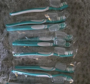 Guru Nanda Toothbrush With Storage Cap Lot  of 8 - Picture 1 of 2