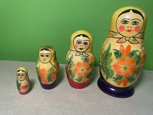 Vintage Russian Nesting Dolls. Made In USSR. 1970s Set Of 4 - Picture 1 of 3