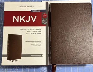 Thomas Nelson Reference Bible Classic Verse by Verse Leather Brown Mint Cond - Picture 1 of 5