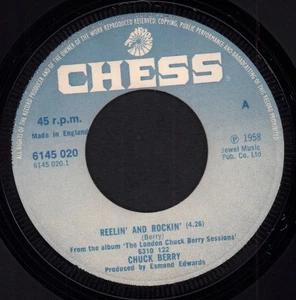 Chuck Berry Reelin' and Rockin' 7" vinyl UK Chess 1972 Large centre paper label - Picture 1 of 2