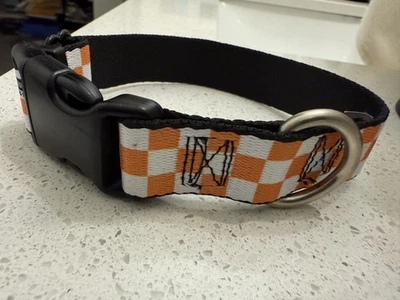 Collar de perro pequeño a cuadros blanco TN naranja 1,5" de ancho se adapta a 9”-15" estilo clip de cuello Foto 1 de 2