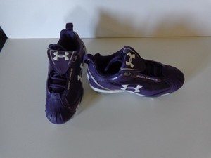 boys purple baseball cleats
