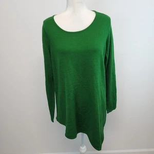 New York & Company Asymmetric Pullover Sweater Size L Green Round Neck Classic - Picture 1 of 11