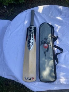 Kippax KX-V - Edición limitada - Bate de cricket artesanal - Con estuche - 2 lb 10 OZ - Imagen 1 de 22
