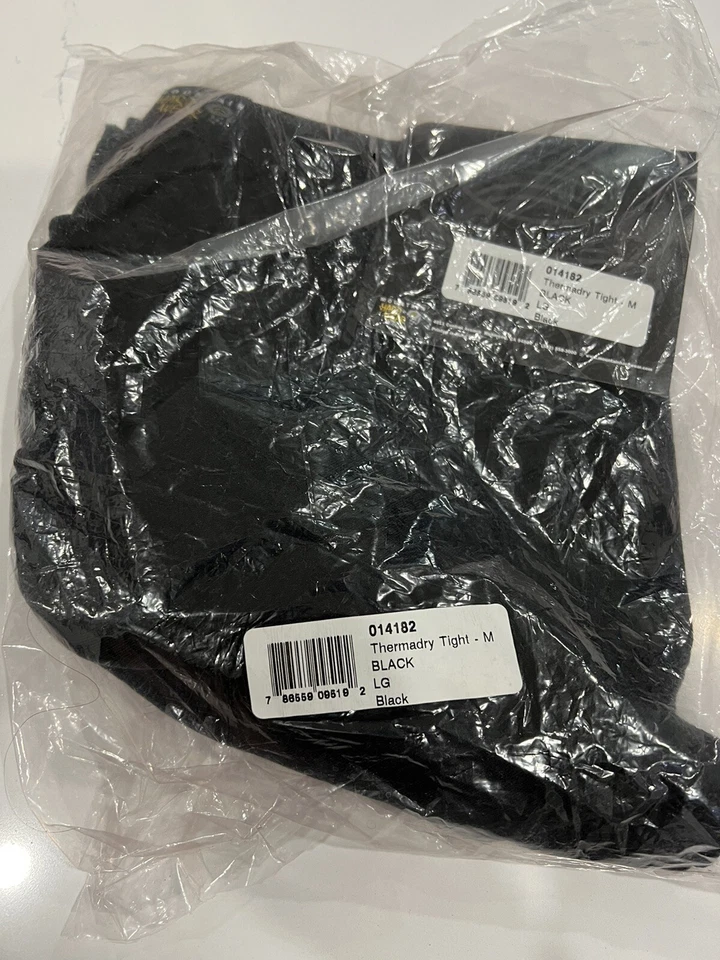 Mountain Hardware Thermadry Apretado Negro Grande  Foto 1 de 1
