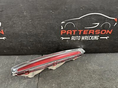 91-93 CADILLAC DEVILLE PASAJERO DERECHO DERECHA FRENO FRENO LUZ TRASERA LÁMPARA Foto 1 de 4