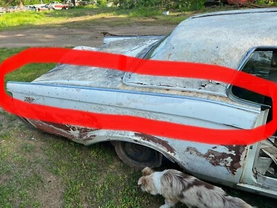 1969-71 Lincoln Continental Mark III Coupe Passenger Quarter Panel Peak Trim - Image 1 of 4