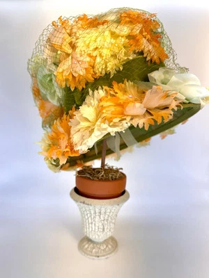 VTG 1950s 1960s Flower Summer Hat Bucket Yellow Union Made Summer Bonnet - Image 1 of 4