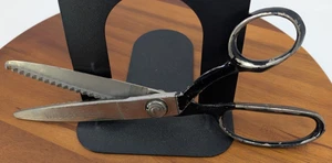 Vtg Embossed/Dated WISS Model C Nickel Pinking Shears Scissors 9" - Picture 1 of 5