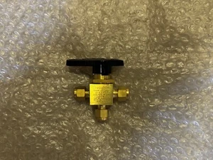 SWAGELOK VENTILKUGEL P/N B-43XS4 - Bild 1 von 2