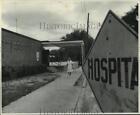 1969 Press Photo Nurse at Hospital in DeRidder, Louisiana - noa90699