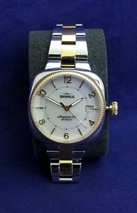 Orologio Donna Shinola Gomelsky 37mm Acciaio Bicolore Quadrante MOP Quarzo S0120001103 - Foto 1 di 7